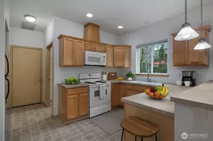 4604 20th Way NE, Olympia, WA 98516 - Photo 7