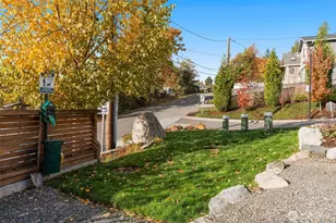 6012 S 127th Ln, Seattle, WA 98178 - Photo 35