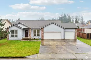 822 Madeline St, Port Angeles, WA 98363 - Photo 1