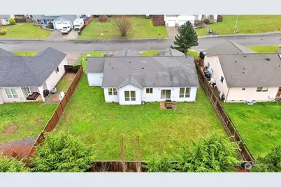 822 Madeline Street, Port Angeles, WA 98363 - Photo 3