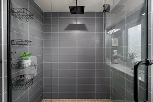 541 S Cloverdale St, Seattle, WA 98108 - Photo 21