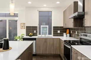 6018 S 127th Ln, Seattle, WA 98178 - Photo 9