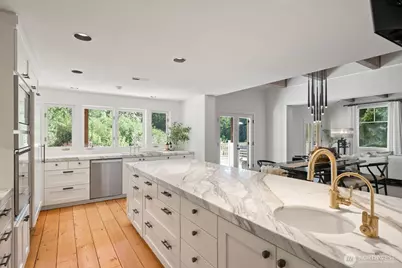 21819 SE 13th Place, Sammamish, WA 98075 - Photo 7