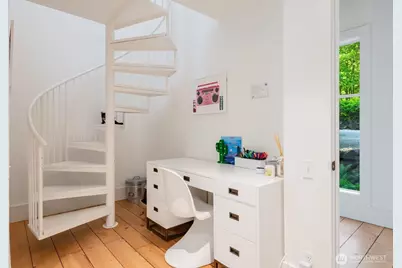 21819 SE 13th Place, Sammamish, WA 98075 - Photo 19