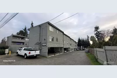 1902 -1904 W Casino Road, Everett, WA 98204 - Photo 3