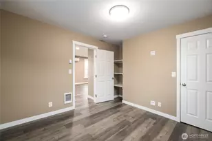 301 N Anacortes St, Burlington, WA 98233 - Photo 17