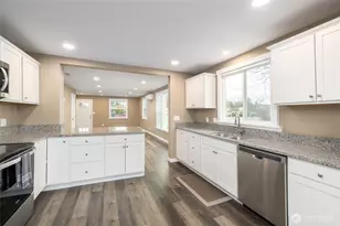 301 N Anacortes St, Burlington, WA 98233 - Photo 11