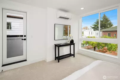 723 18th Avenue, Seattle, WA 98122 - Photo 17