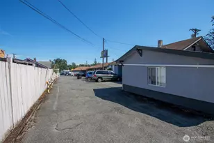 9618 Pacific Ave, Tacoma, WA 98444 - Photo 17