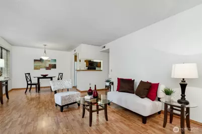 14331 124th Avenue NE #C22, Kirkland, WA 98034 - Photo 5