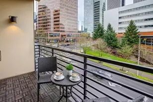 300 110th Ave NE, Bellevue, WA 98004 - Photo 33