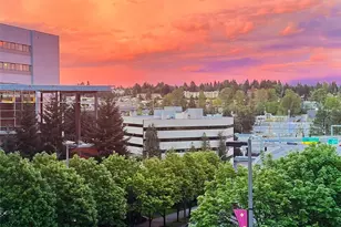 300 110th Ave NE, Bellevue, WA 98004 - Photo 31