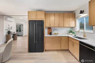 817 26th Ave, Seattle, WA 98122 - Photo 11