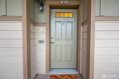 1850 SW Scenic Heights Street #B303, Oak Harbor, WA 98277 - Photo 5