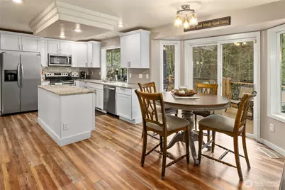 37007 22nd Avenue S, Federal Way, WA 98003 - Photo 11