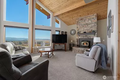 997 Burnt Ridge Road, Onalaska, WA 98570 - Photo 5