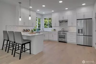 4019 4th Avenue NE #B, Seattle, WA 98105 - Photo 11