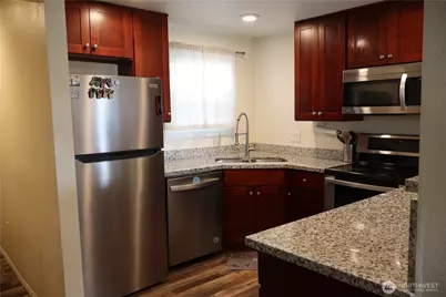 8510 33rd Avenue S, Lakewood, WA 98499 - Photo 7