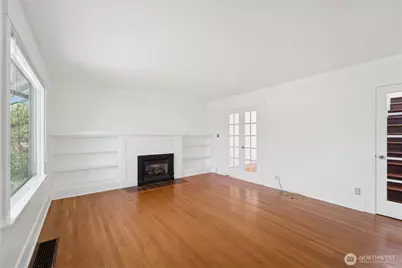 209 W Blaine Street, Seattle, WA 98119 - Photo 5