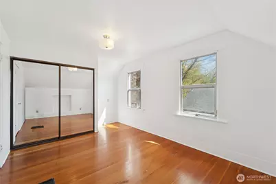 209 W Blaine Street, Seattle, WA 98119 - Photo 17