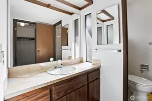 10914 165th Pl NE, Redmond, WA 98052 - Photo 17