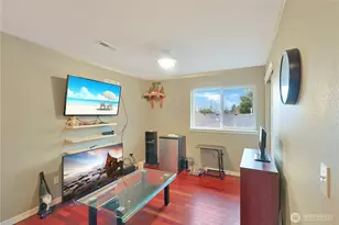 11107 SE 162nd St, Renton, WA 98055 - Photo 11