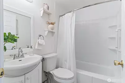 16576 NE 97th Place, Redmond, WA 98052 - Photo 9