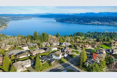 4504 174th Avenue SE, Bellevue, WA 98006 - Photo 3