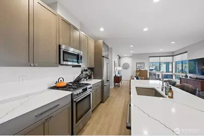 229 NE 185th Street, Shoreline, WA 98155 - Photo 5