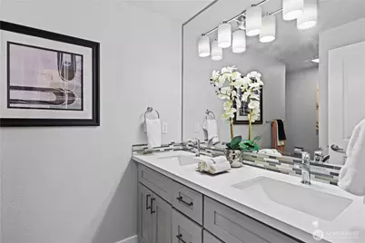 9015 NE 142nd Way, Kirkland, WA 98034 - Photo 17