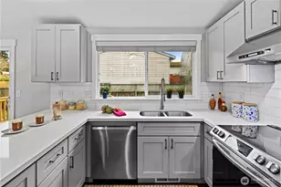 9015 NE 142nd Way, Kirkland, WA 98034 - Photo 9