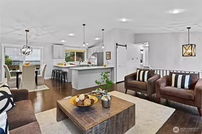 9015 NE 142nd Way, Kirkland, WA 98034 - Photo 5