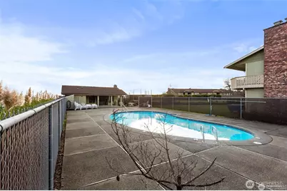 3400 Narrows View Lane NE #204, Bremerton, WA 98310 - Photo 27