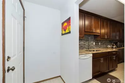 3400 Narrows View Lane NE #204, Bremerton, WA 98310 - Photo 3