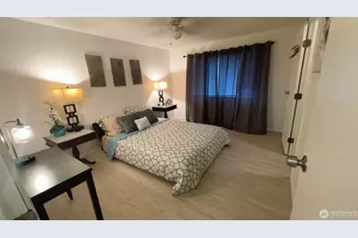 3400 Narrows View Lane NE #204, Bremerton, WA 98310 - Photo 15