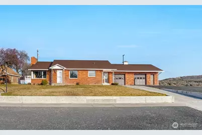 319 E 3rd Street, Lind, WA 99341 - Photo 1