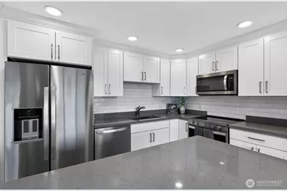 601 S 227th Street #301S, Des Moines, WA 98198 - Photo 9