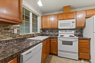 27319 Village Pl NW, Stanwood, WA 98292 - Photo 11