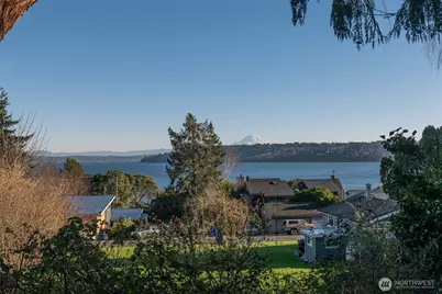 20410 81st Avenue SW, Vashon, WA 98070 - Photo 1