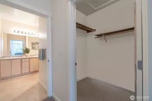 13301 SE 79th Pl, Newcastle, WA 98059 - Photo 17