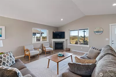 417 Riviera Street SW, Ocean Shores, WA 98569 - Photo 5