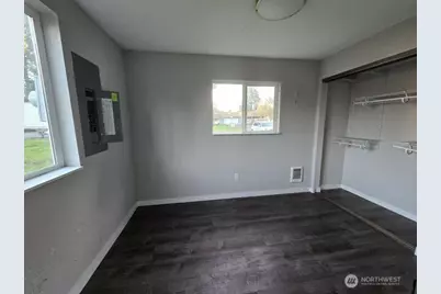 10228 Alaska Street S, Tacoma, WA 98444 - Photo 13