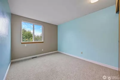 3001 Smithers Court S, Renton, WA 98055 - Photo 11