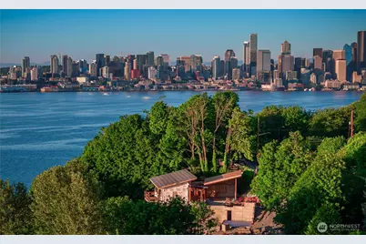 1017 California Lane SW, Seattle, WA 98116 - Photo 15