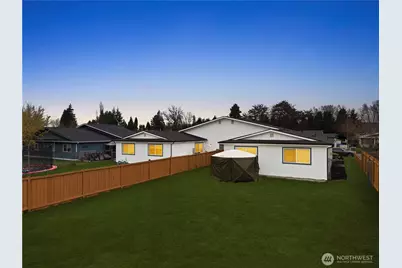 1310 12th Avenue NW, Puyallup, WA 98371 - Photo 5