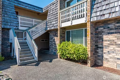 1199 SE 9th Avenue #206, Oak Harbor, WA 98277 - Photo 7