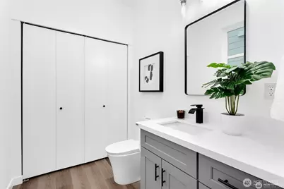 12103 E Gibson Road, Everett, WA 98204 - Photo 23