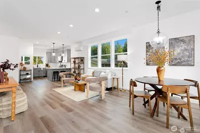 12103 E Gibson Road, Everett, WA 98204 - Photo 9