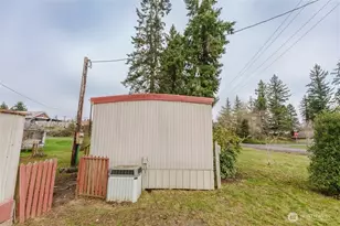 341 N 4th St, Toledo, WA 98591 - Photo 23
