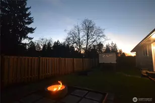 1410 Beech Ave, Steilacoom, WA 98388 - Photo 17